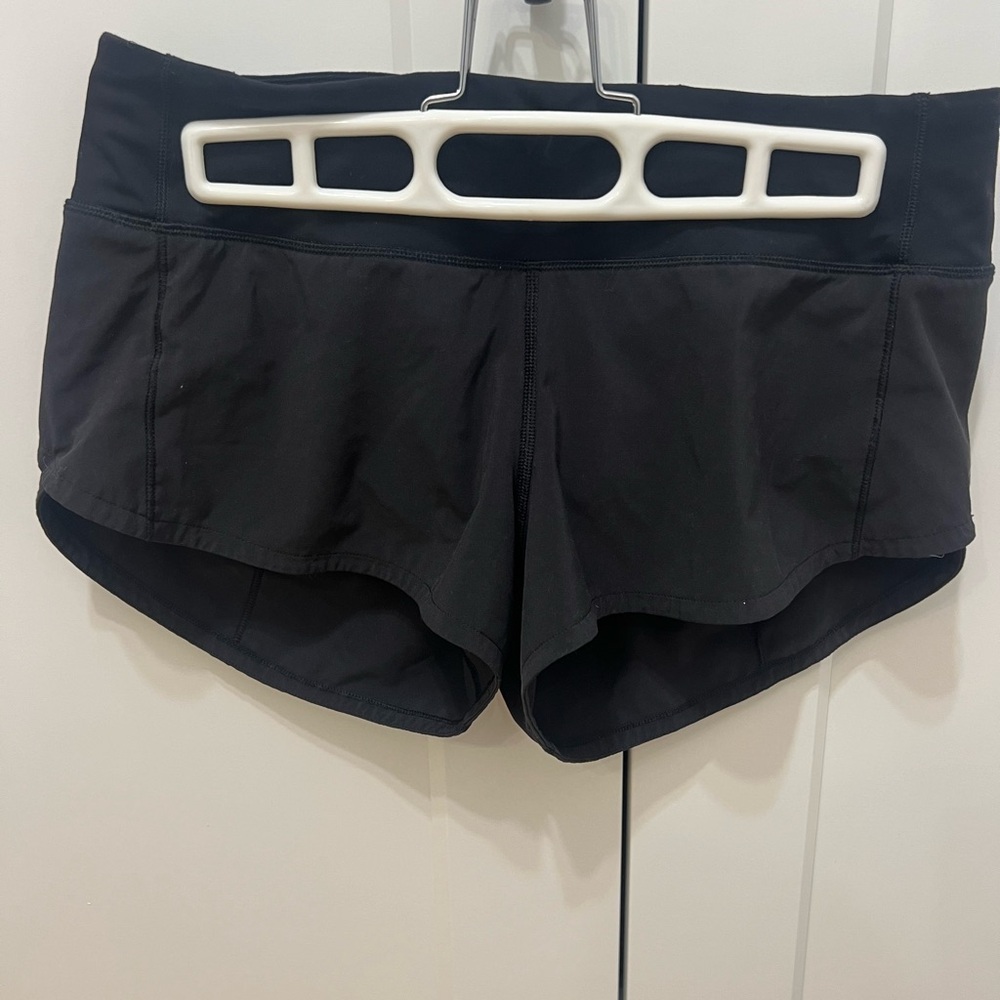 Lululemon speed up 2.5 inch black size 4